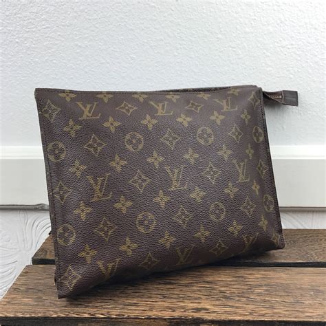 vintage louis vuitton toiletry bag